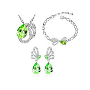 Butterfly Crystal Pendant Set - MOMOA