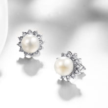 18K White Gold Plated Pearl Star Studded Earrings - MOMOA